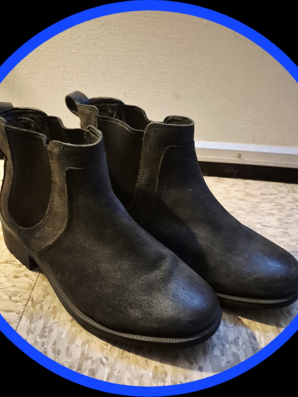 NWOB UGG Bonham II Waterproof Chelsea Leather/Suede Boots with Plush Wool Lining